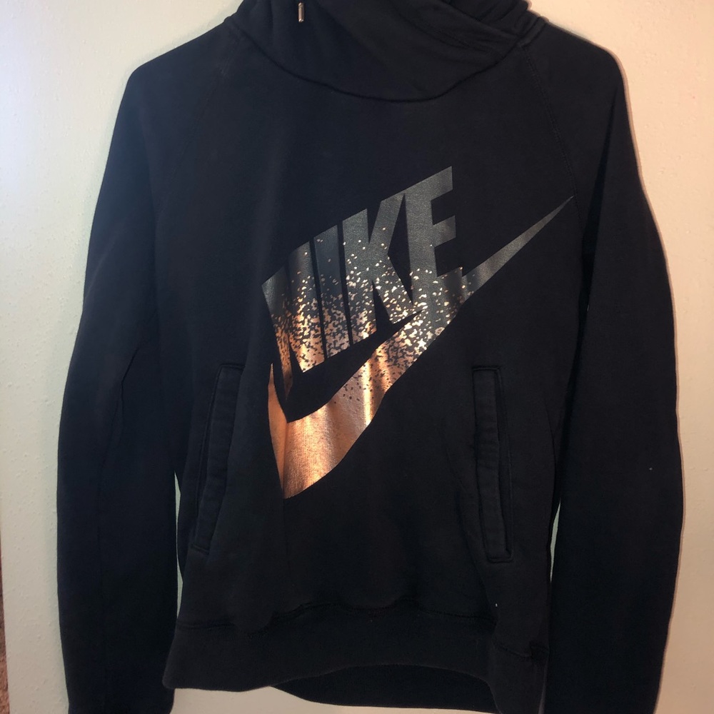 women’s nike hoodie